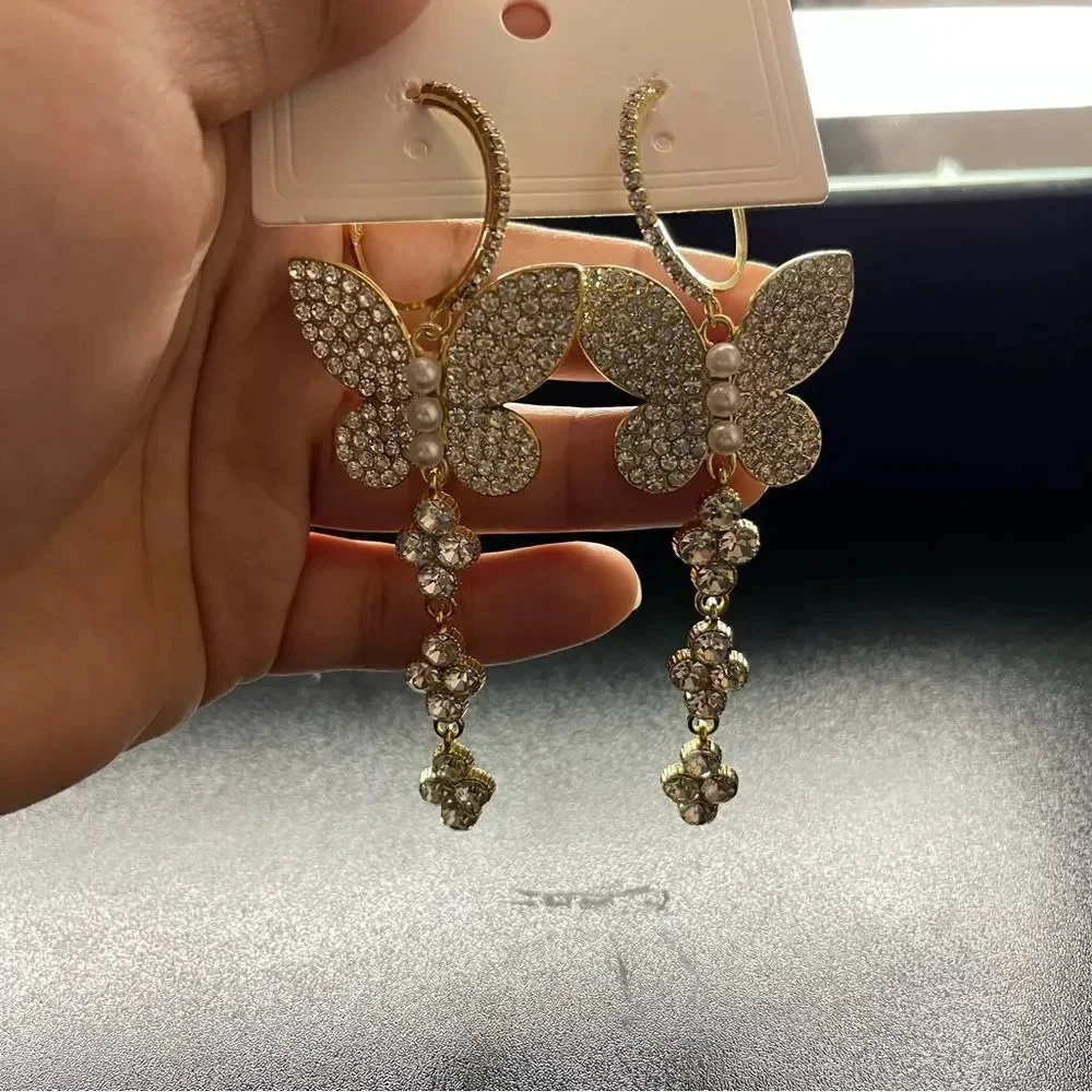 New! Exquisite Butterfly Earrings With Full Shiny Rhinestone Faux Pearl Decor